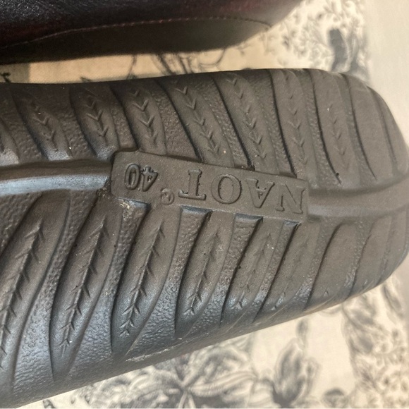 NAOT Sz 40 Distressed Squarish Toe Laser Cut Out Velcro Closure Mary Janes Shoes - Picture 9 of 9